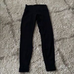 Lulu Lemon Align 28” legging size 6